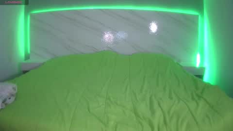 Paris online show from 09/09/25, 03:00