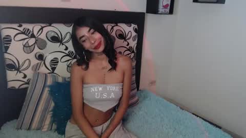 Snapshot of maddy_parker_ chatting on 01/13/25, 06:06 Maddy Parker online show from 01/13/25, 06:06