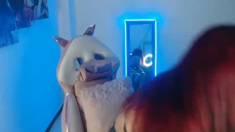 Snapshot of maddy_vicius19 chatting on 11/17/25, 10:37 maddy_vicius19 online show from 11/17/25, 10:37