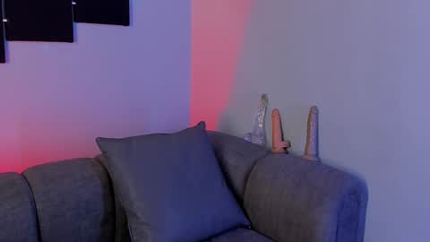 Snapshot of maddy_walker chatting on 02/12/25, 02:10 Maddy online show from 02/12/25, 02:10