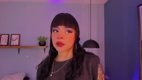 Snapshot of maddy_walker chatting on 11/07/25, 11:54 Maddy online show from 11/07/25, 11:54