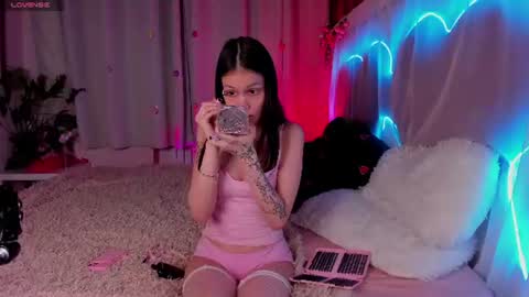 Snapshot of maddyfever chatting on 06/28/26, 05:35 maddyfever online show from 06/28/26, 05:35