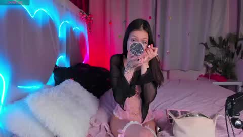 Snapshot of maddyfever chatting on 06/29/26, 05:03 maddyfever online show from 06/29/26, 05:03