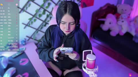 Maddy Foox online show from 01/06/25, 10:15