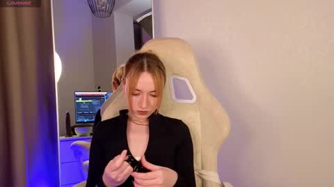 Snapshot of maddygarcia chatting on 01/27/25, 04:54 maddygarcia online show from 01/27/25, 04:54