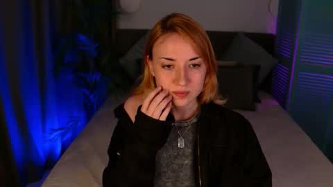 Snapshot of maddygarcia chatting on 10/12/25, 09:58 maddygarcia online show from 10/12/25, 09:58