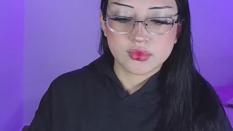   Please followme and rate me your thumbs up online show from 12/05/25, 07:43