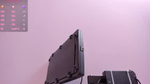 maddyjohnsonn online show from 01/30/25, 03:33