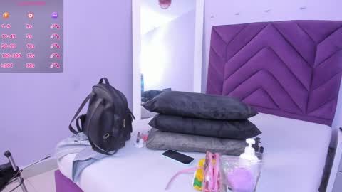 maddyjohnsonn online show from 02/05/25, 03:45