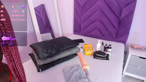 maddyjohnsonn online show from 02/21/25, 04:18