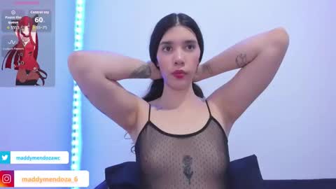 Snapshot of maddymendozaxx chatting on 11/29/25, 07:50 Maddy online show from 11/29/25, 07:50