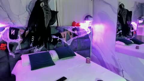 Maddy online show from 10/16/25, 11:44