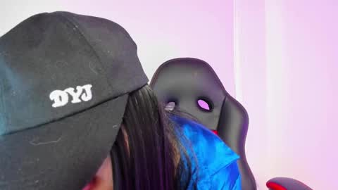 Madelaine  online show from 12/10/24, 05:55