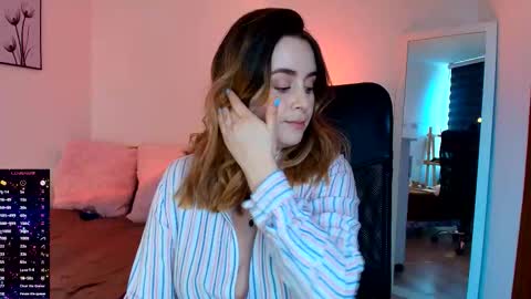 madelamee online show from 09/10/25, 05:13