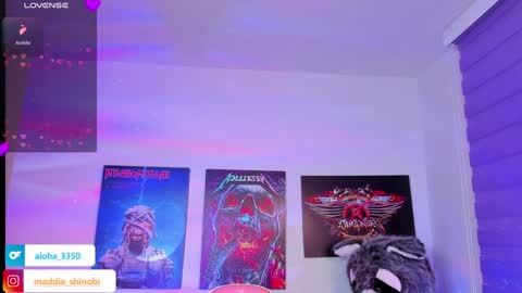 Snapshot of madeleine_shinobi chatting on 01/15/25, 11:40 Emily Only Fans online show from 01/15/25, 11:40