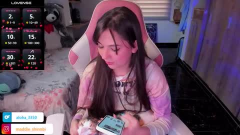 Emily     Only Fans  online show from 11/17/25, 10:04