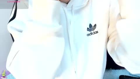 Madelin Clerk online show from 12/30/24, 03:13