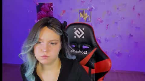 Madeline online show from 12/04/25, 08:39