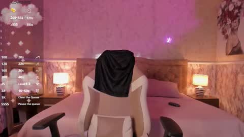 Madeline  online show from 01/07/26, 01:30