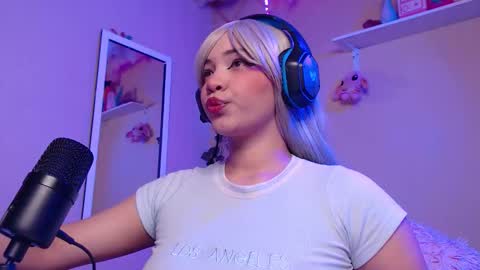 Madeline  online show from 10/06/25, 03:48