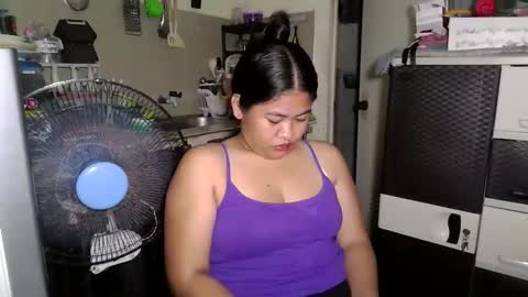 Snapshot of madelline2001 chatting on 04/03/26, 05:49 madelline2001 online show from 04/03/26, 05:49