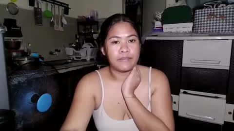 Snapshot of madelline2001 chatting on 04/12/26, 06:24 madelline2001 online show from 04/12/26, 06:24