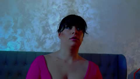 Snapshot of madelynvelure chatting on 02/18/26, 08:43 madelynvelure online show from 02/18/26, 08:43