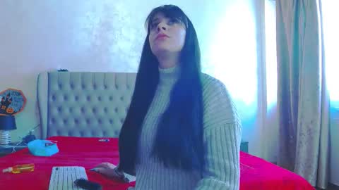 Snapshot of madelynvelure chatting on 03/13/26, 08:32 madelynvelure online show from 03/13/26, 08:32