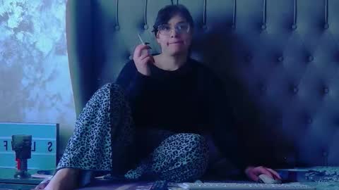 Snapshot of madelynvelure chatting on 03/26/26, 09:04 madelynvelure online show from 03/26/26, 09:04