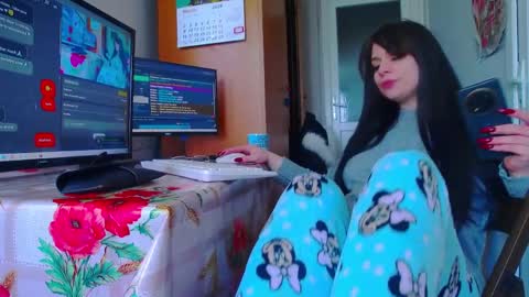 Snapshot of madelynvelure chatting on 04/09/26, 11:26 madelynvelure online show from 04/09/26, 11:26