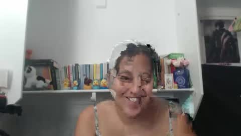 Snapshot of madfeather chatting on 10/16/25, 09:27 Letty online show from 10/16/25, 09:27