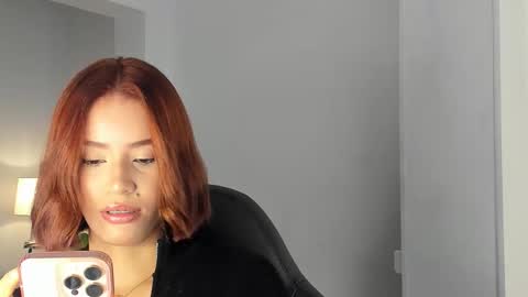 Snapshot of madie_collins7 chatting on 01/11/26, 11:48 Madie online show from 01/11/26, 11:48