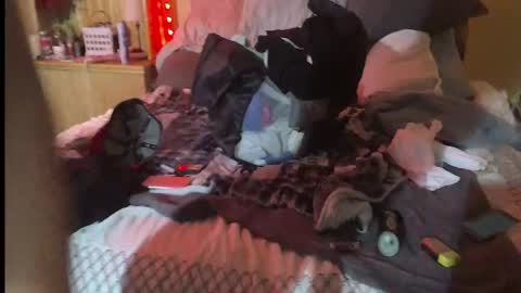 Snapshot of madie_ray chatting on 04/15/26, 07:26 Madie Ray online show from 04/15/26, 07:26