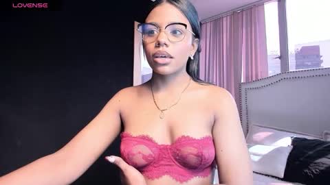 madii lenon online show from 03/11/26, 07:42