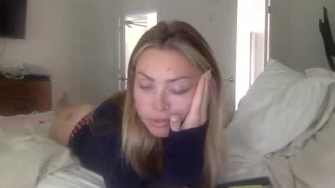 mari rose online show from 10/08/25, 02:47