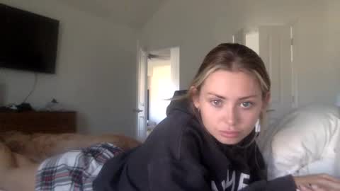 mari rose online show from 10/27/25, 09:41