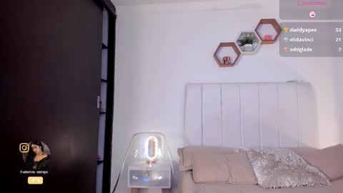 Valentina   1030   530  -  online show from 09/13/25, 04:23