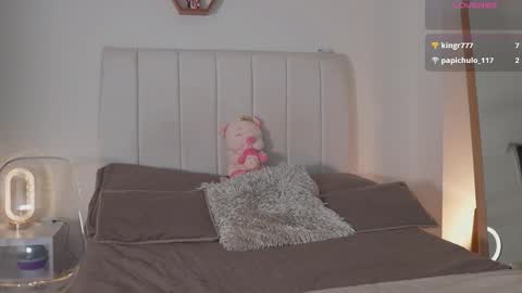 Valentina   1030   530  -  online show from 03/12/26, 06:19