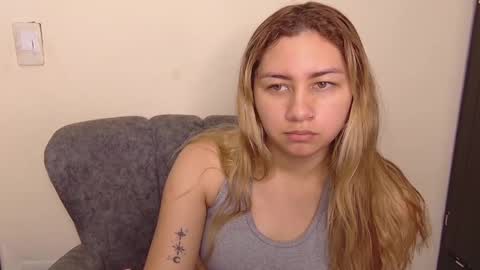 Snapshot of madison_cartter chatting on 12/20/25, 08:38 madison_cartter online show from 12/20/25, 08:38