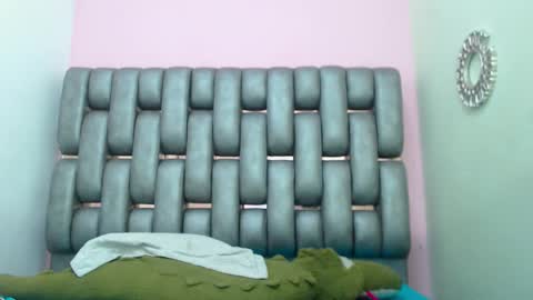 Snapshot of madison_copers chatting on 11/30/25, 01:37 M A D I S O N online show from 11/30/25, 01:37