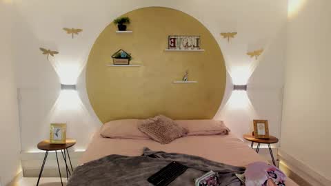 MADISON  online show from 11/12/25, 11:43