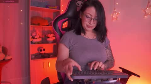 Snapshot of madison_mayer chatting on 02/12/26, 02:12 Madison online show from 02/12/26, 02:12