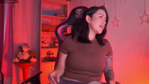 Snapshot of madison_mayer chatting on 02/17/26, 01:07 Madison online show from 02/17/26, 01:07