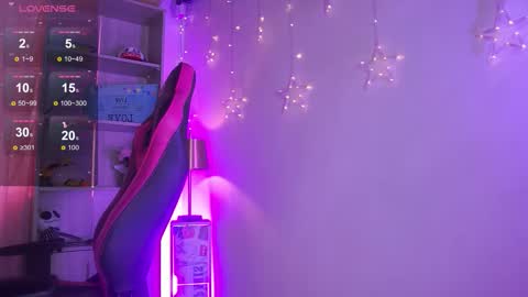 Snapshot of madison_mayer chatting on 03/17/26, 12:19 Madison online show from 03/17/26, 12:19