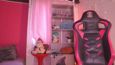 Snapshot of madison_mayer chatting on 04/20/26, 12:08 Madison online show from 04/20/26, 12:08