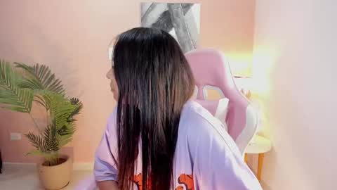 madison montes online show from 12/03/25, 08:00