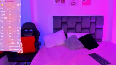 Snapshot of madison_rosee1 chatting on 03/11/26, 11:27 Madison Rosee online show from 03/11/26, 11:27