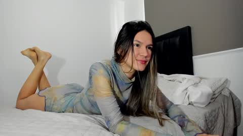 Snapshot of madison_rosexx chatting on 12/10/24, 06:38 Mady online show from 12/10/24, 06:38