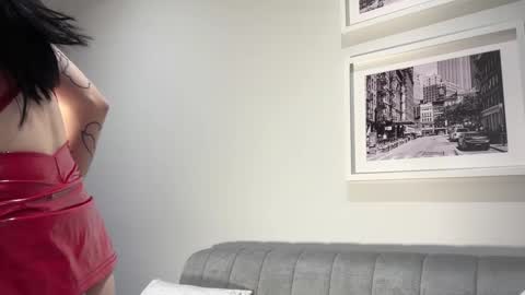 Snapshot of madison_v chatting on 09/30/25, 03:11 madison online show from 09/30/25, 03:11