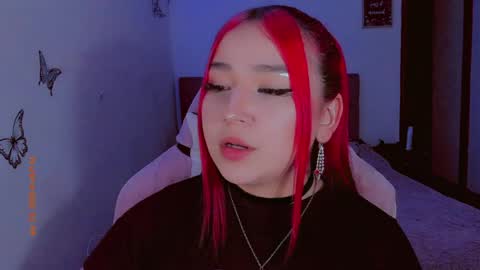 Snapshot of madison_x17 chatting on 04/21/26, 01:42 madso x17 online show from 04/21/26, 01:42